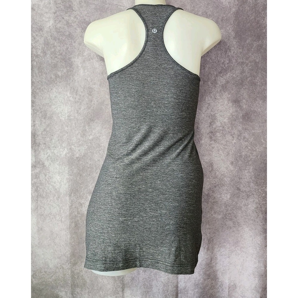 Women's Lululemon Heathered Gray Cool Racerback Tank Top ~ Size 6 - Picture 3 of 5